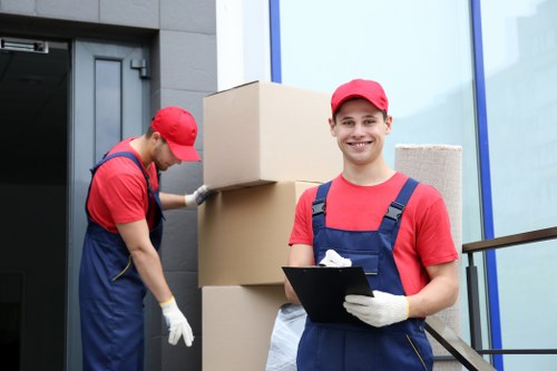 Man and van vehicle for local home moving in Roehampton