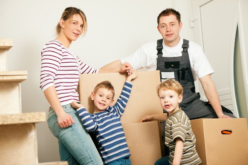 Convenient self storage for moving, renovation, and decluttering in Roehampton