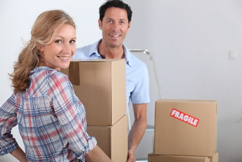 Local long-term storage service for furniture and boxes in Roehampton