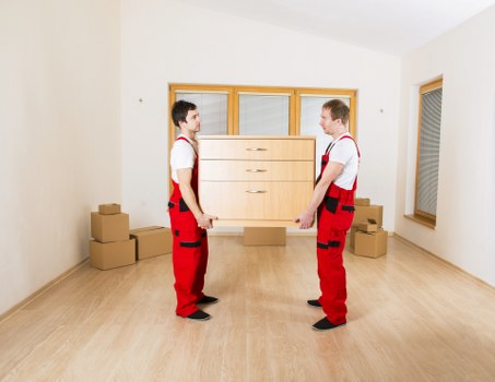 Flexible storage service for households and businesses near Roehampton